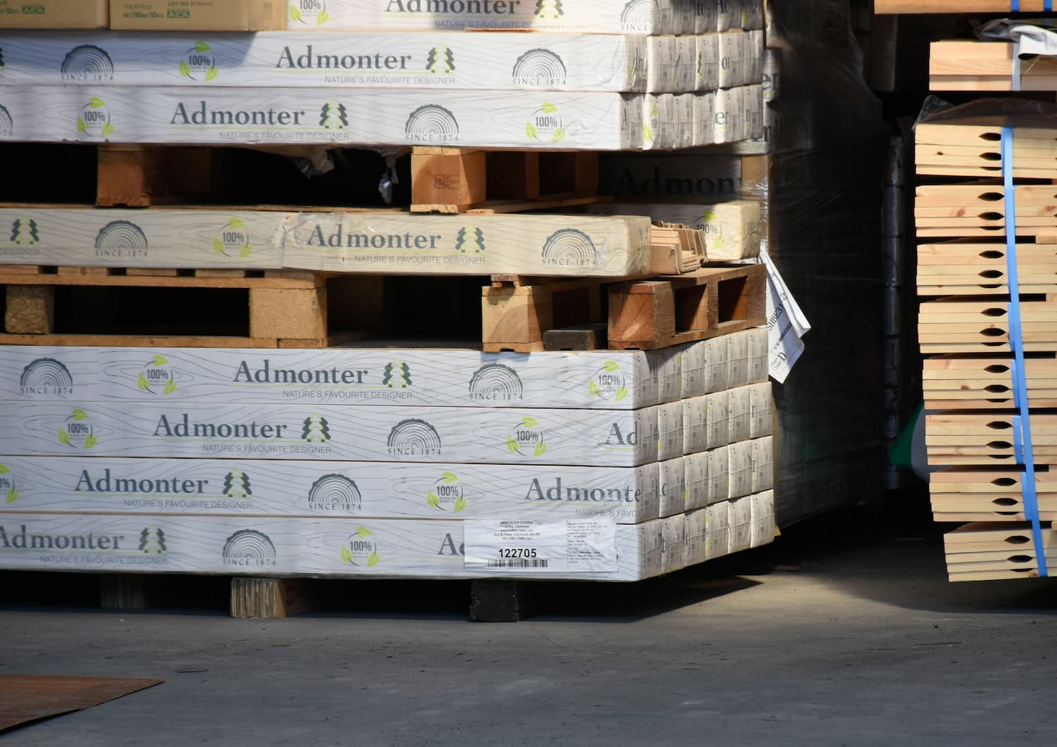 材木屋が母体だから実現できる高品質な材料調達