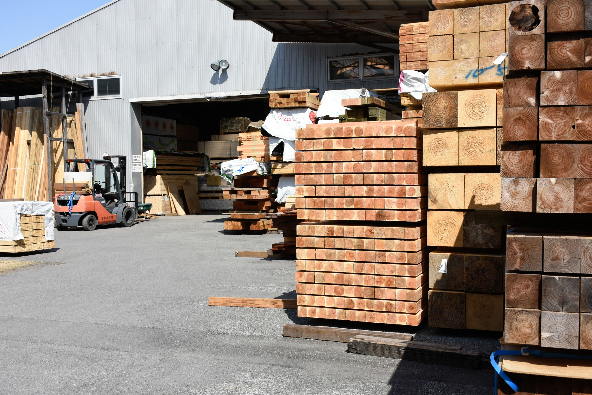 並木木材へのお問い合わせはこちら